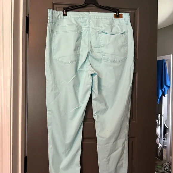 Crown and Ivy High rise Skinny Crop Pants - Picture 2 of 4